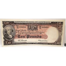 AUSTRALIA 1954 . TEN 10 POUNDS BANKNOTE . COOMBS/WILSON . FIRST PREFIX WA00